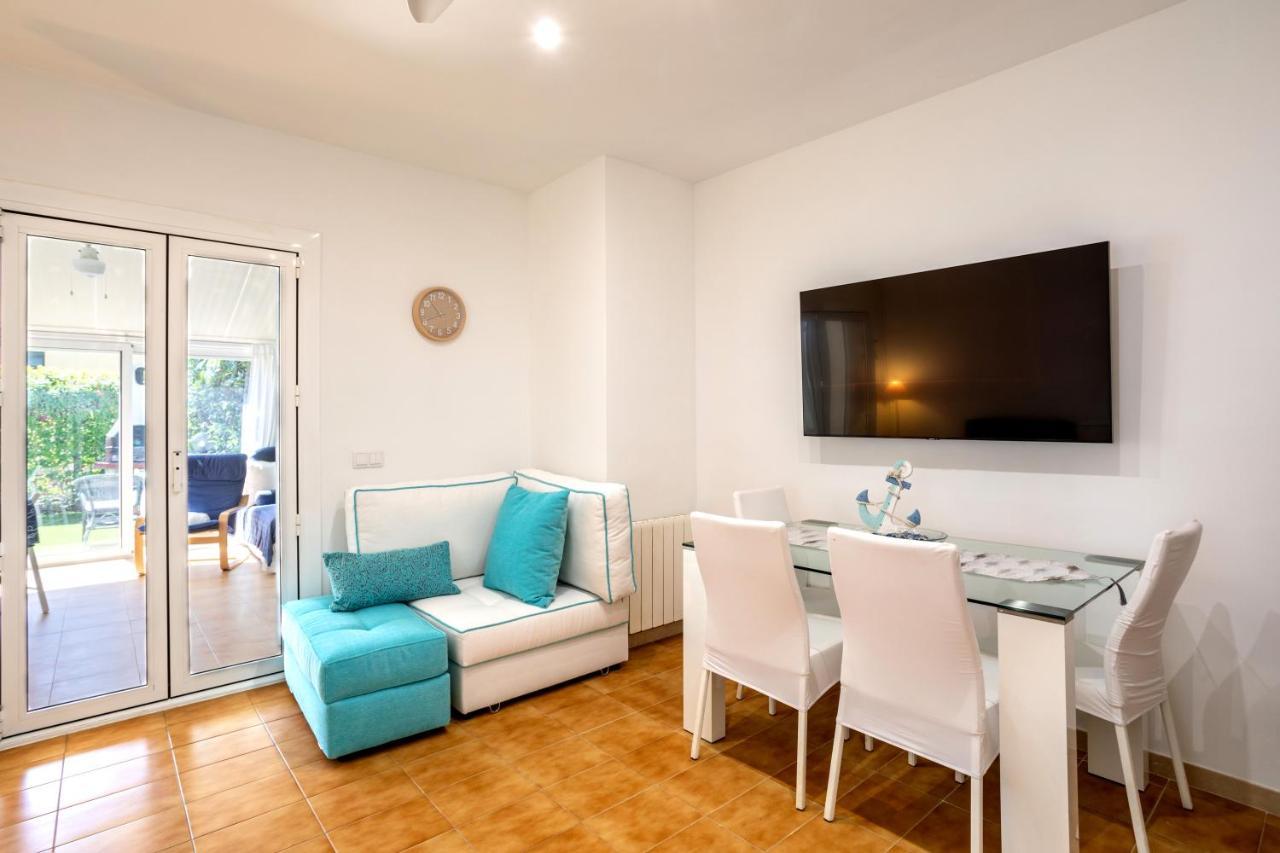 Bonita Casa Adosada Con Jardin Privado Y Piscina Comunitaria 칼레냐 데 팔라푸르헬 외부 사진
